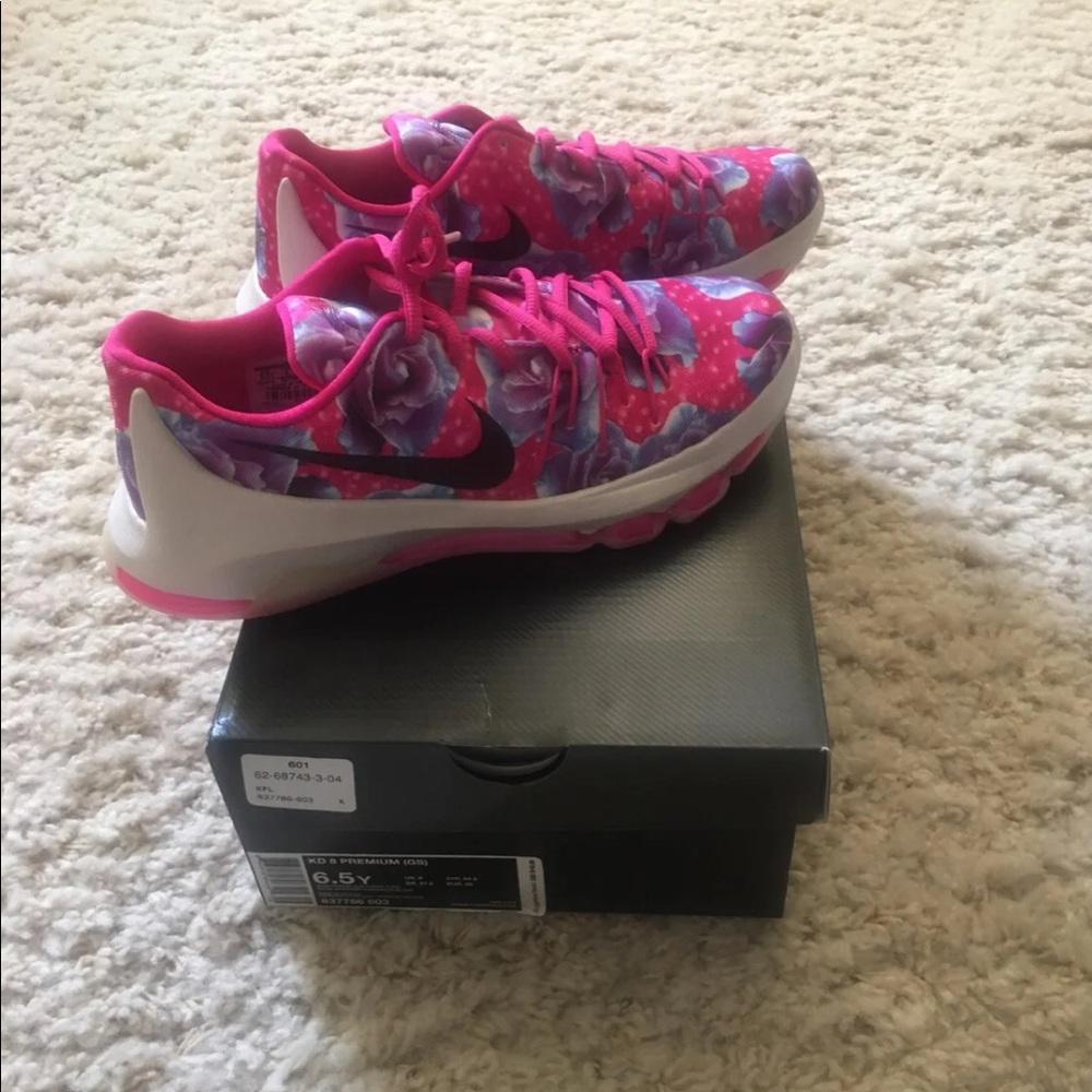 KD 8 Premium Aunt Pearl
